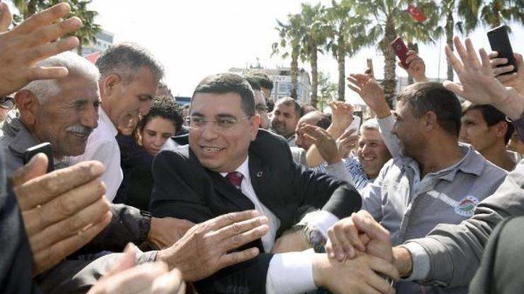 Başkan Tütüncü mazbatasını aldı
