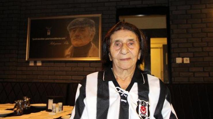 87 yaşındaki Emine ninenin Beşiktaş tutkusu