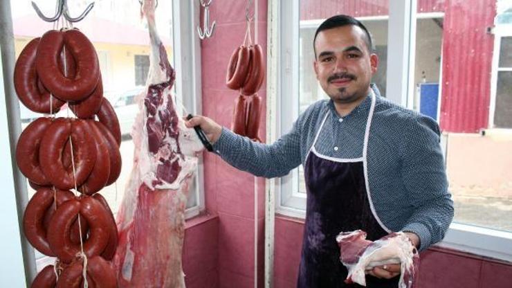 Üniversite mezunu kasap, muhtar oldu