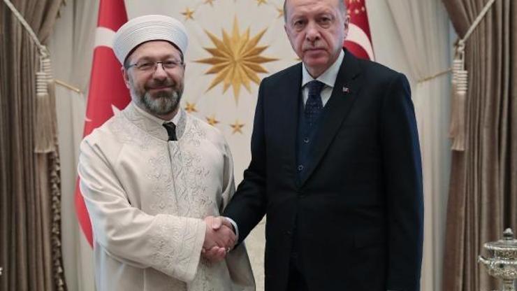 Erdoğan, Milli Savunma Bakanı Akar ile Diyanet İşleri Başkanı Erbaşı kabul etti