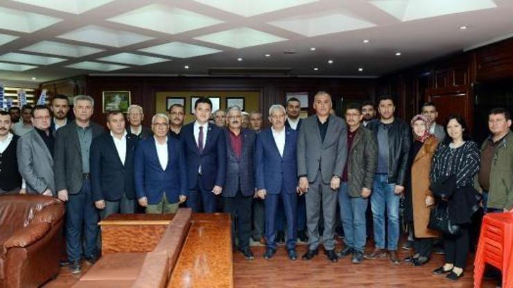 AK Partiden hayırlı olsun ziyareti