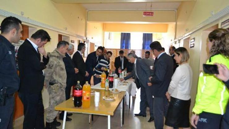 Doğanşar Kaymakamından polislere ziyaret