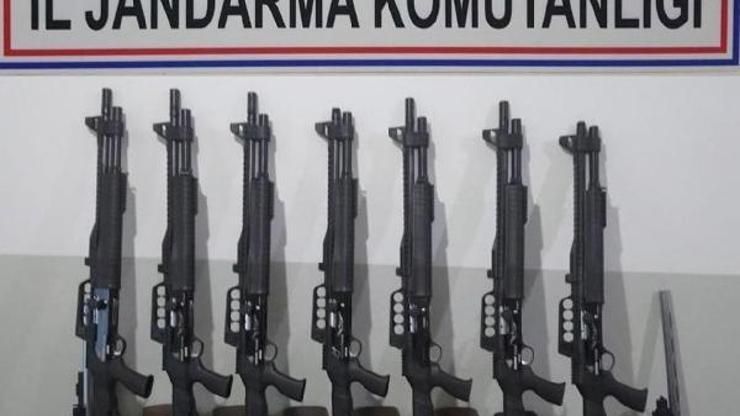 Denizlide silah kaçakçılığına 5 gözaltı