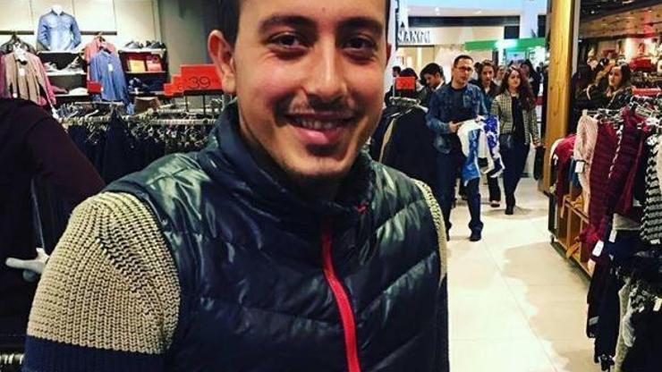 Kazada ölen çocukluk arkadaşları toprağa verildi