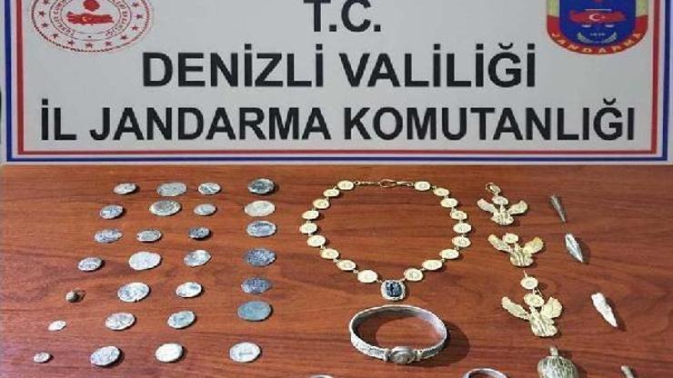 Denizlide sikke ve takılar ele geçirildi