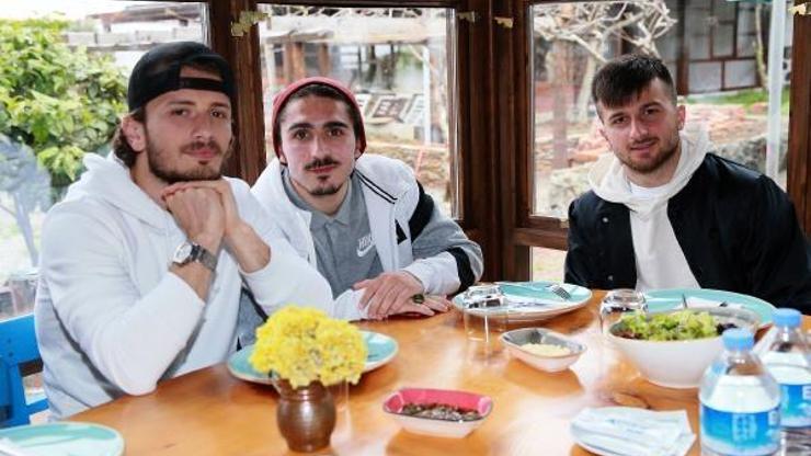 Trabzonspor’da futbolcular yemekte buluştu