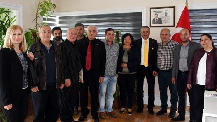 Başkan Topaloğluna ziyaretler sürdü