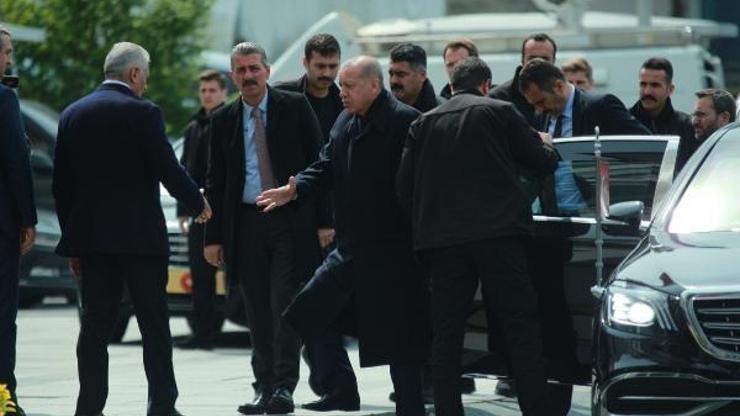 Cumhurbaşkanı Erdoğan AK Parti İl Başkanlığında