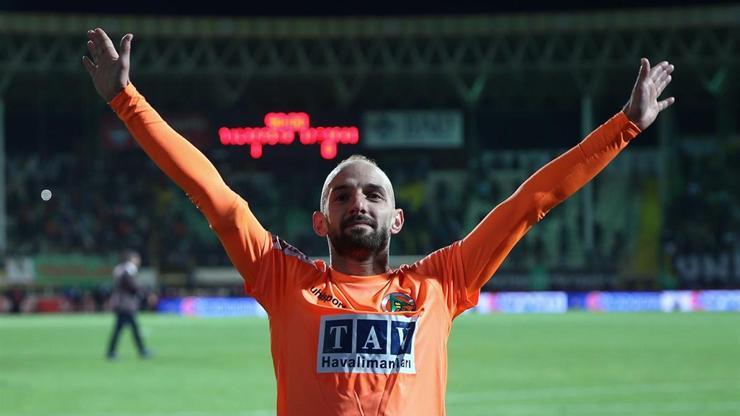 Efecan Karaca: Gol atmak güzel bir duygu