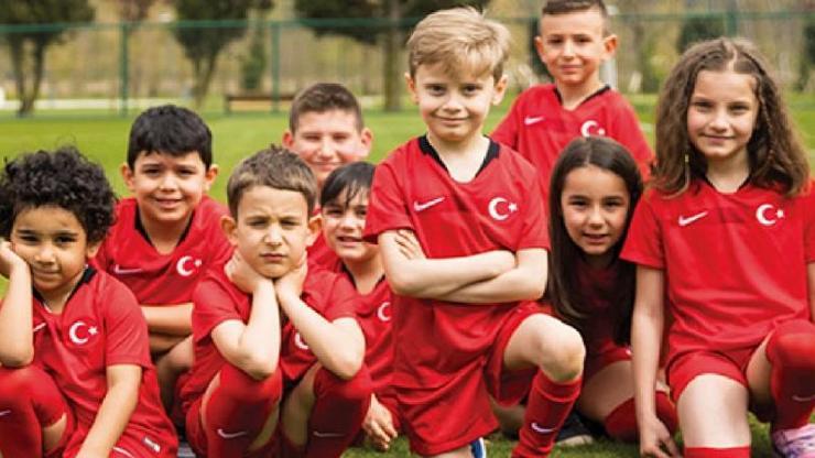 TFFden 23 Nisan kutlaması
