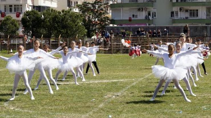 Finikede Çocuk Bayramı kutlandı
