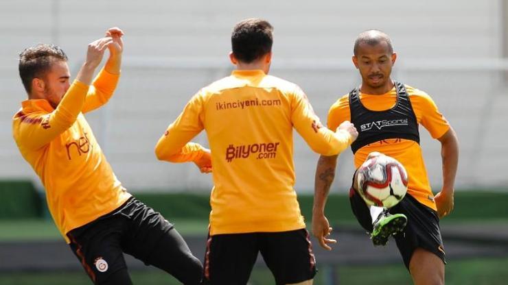Galatasarayın Yeni Malatyaspor maçı kadrosu belli oldu