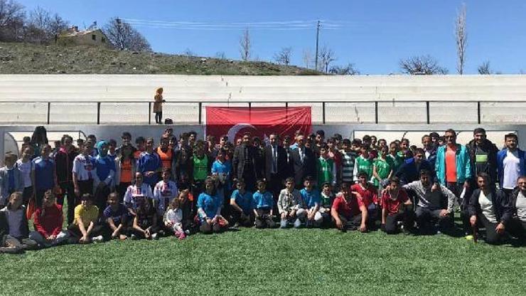 Suşehrinde çocuk oyunları şenliği yapıldı