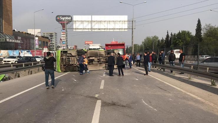 D-100de zincirleme trafik kazası