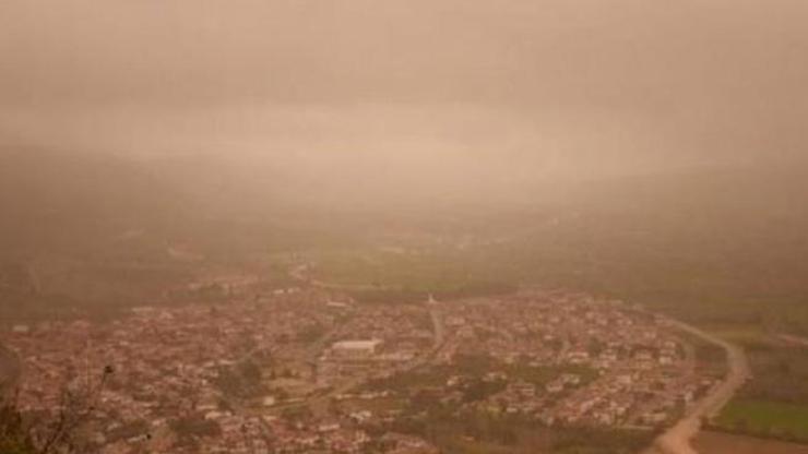 Hava durumu 26 Nisan: Toz alarmı Meteoroloji bölge bölge uyardı