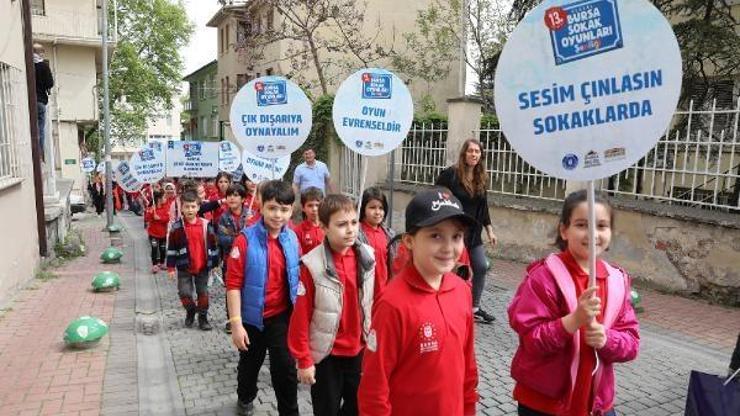Bursa’da ‘sokak oyunları’ coşkusu