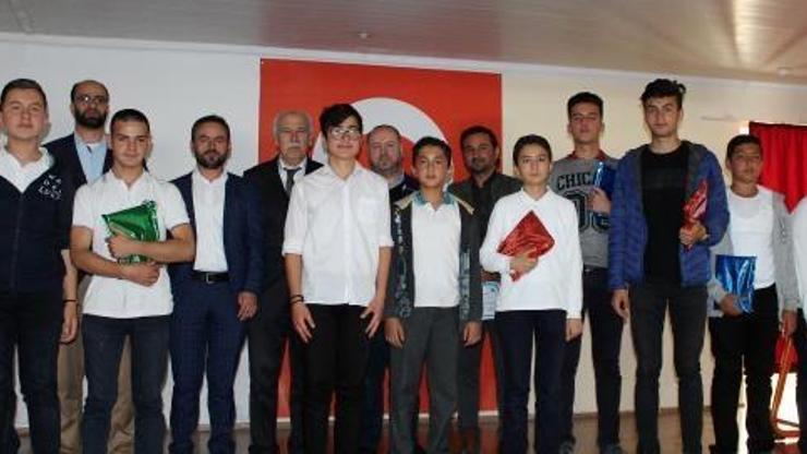 Finikede Kuran okuma yarışması