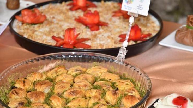 Mesir Festivalinde yiyecekler yarıştı