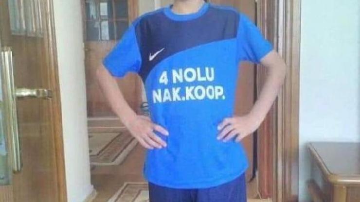 Manevra yapan otomobilin çarptığı Zeynelhan öldü, arkadaşı yaralandı