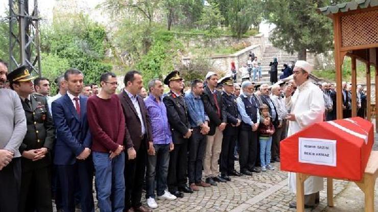 Kıbrıs gazisi Akmaz, son yolculuğuna uğurlandı