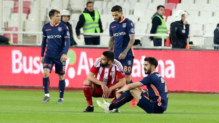 Başakşehir Sivasspora da takıldı