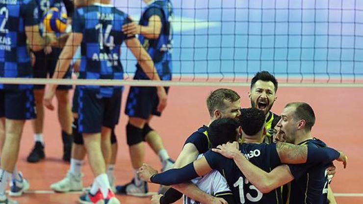 Fenerbahçe Voleybol Takımı şampiyonluğunu ilan etti