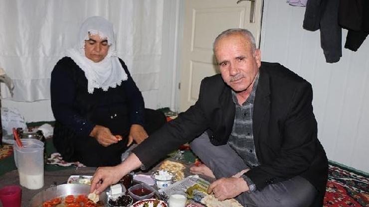 İlk sahuru konteynerde yaptılar