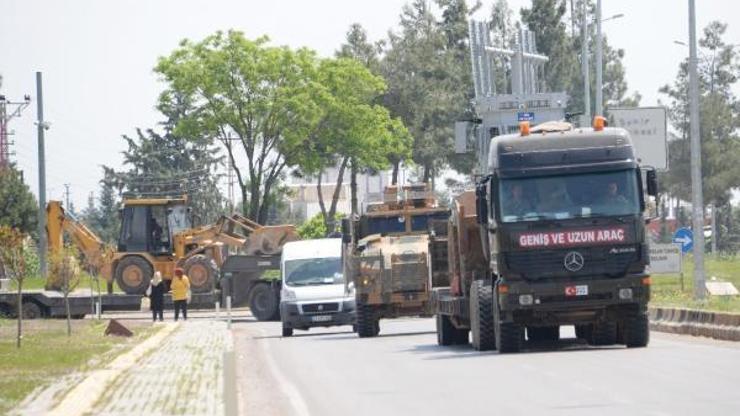 Suriyeye zırhlı iş makinesi sevkiyatı