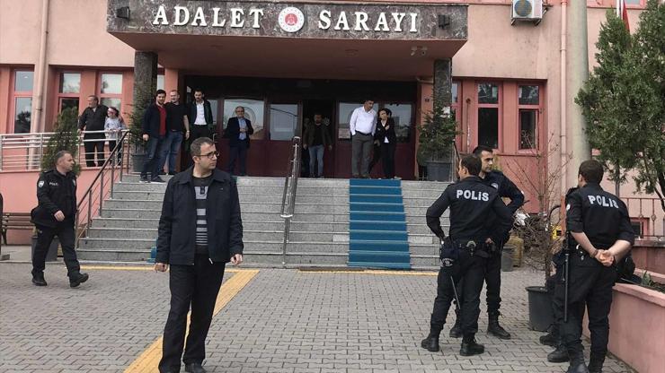 Karabükte adliye çıkışında kavga