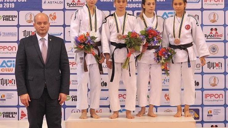 Gemlikli judoculardan çifte başarı