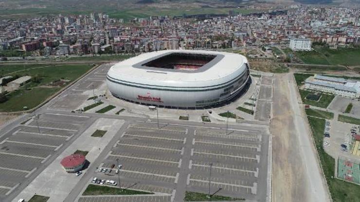 4 Eylül Stadyumunda asfaltlama çalışmaları başladı