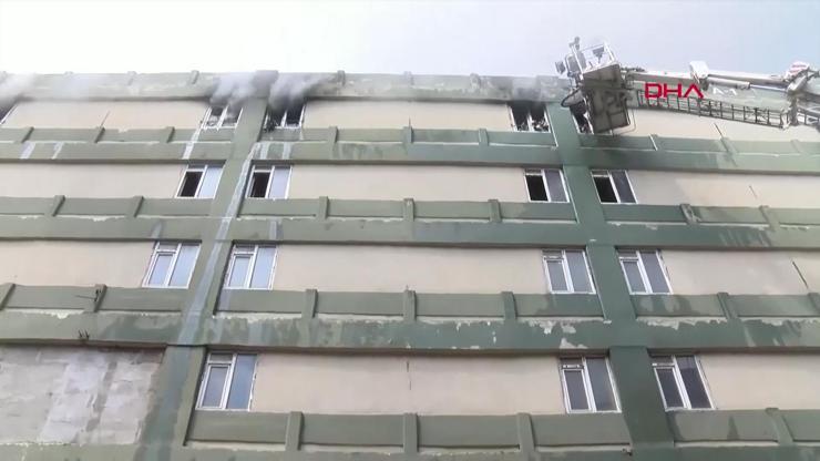 Başakşehirde sanayi sitesinde yangın