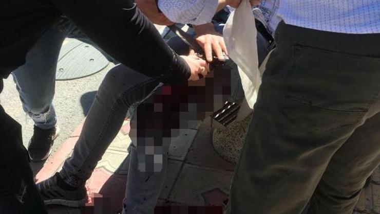 Afyonkarahisarda bıçaklı kavga: 1 yaralı