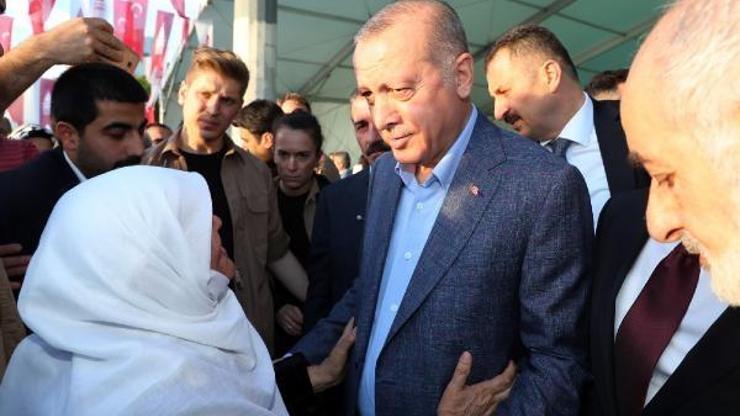 Erdoğan nostaljik tramvaya bindi