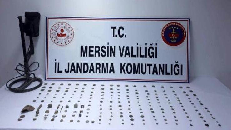Tarihi eser kaçakçısı jandarmaya takıldı