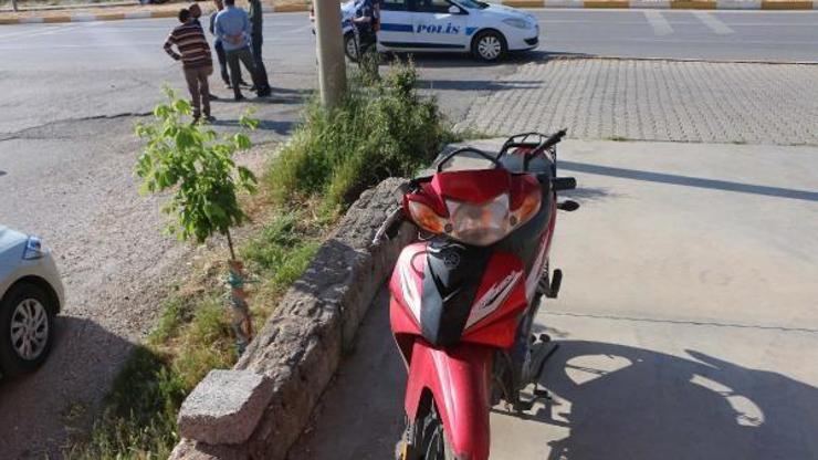 Otomobil ile motosiklet çarpıştı: 1 yaralı