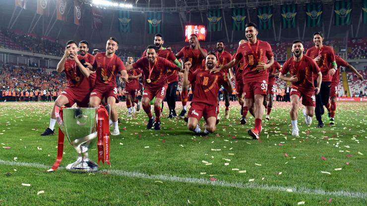Akhisarspor 1-3 Galatasaray / Maç Özeti