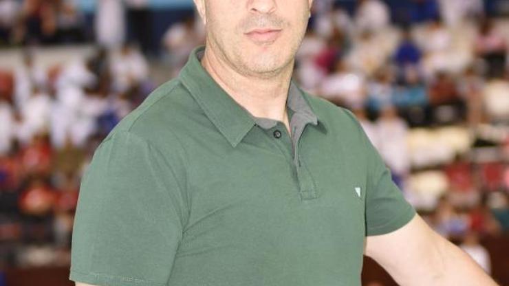 Miniklerin judo heyecanı İzmirde başladı