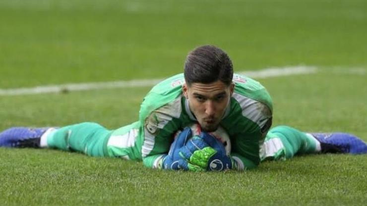 Galatasaray Altay Bayındırı transfer ediyor