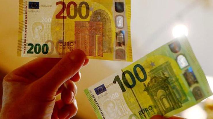 Yeni 100 ve 200 euroluk banknotlar dolaşıma sunuldu