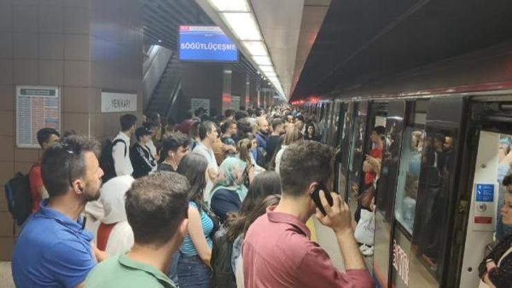 Marmarayda seferler gecikmeli yapılıyor
