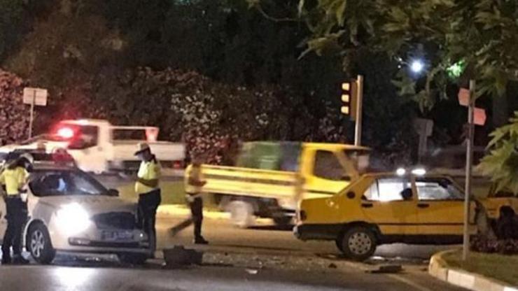 Alkollü sürücüsü, polisten kaçarken başka ekip otosuna çarptı