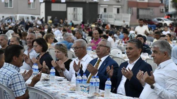 Muratpaşada son iftar programı