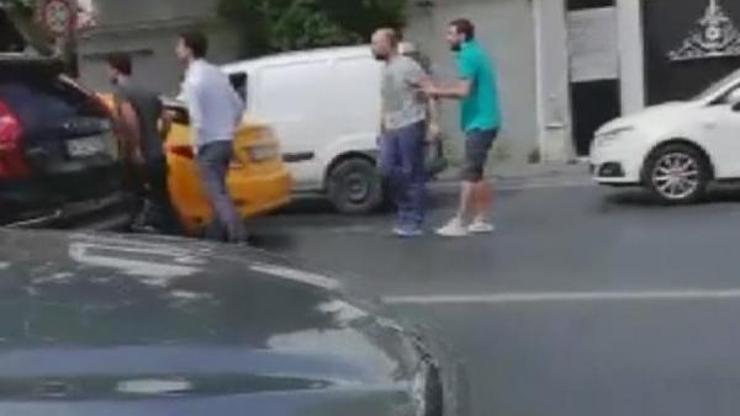 Halit Ergençin trafik kavgası kamerada