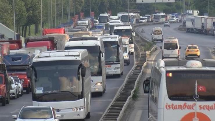 Son dakika 15 Temmuz Şehitler Köprüsünde trafik kilit