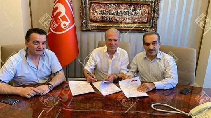 Mustafa Denizli Traktör Sazide