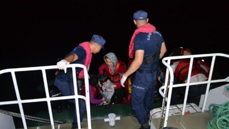 Ayvalıkta 17 kaçak göçmen yakalandı