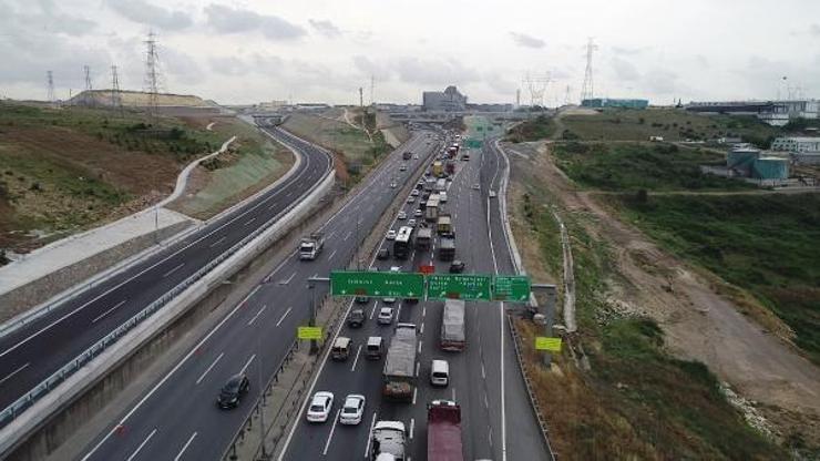 TEMde zincirleme kaza: 1 yaralı