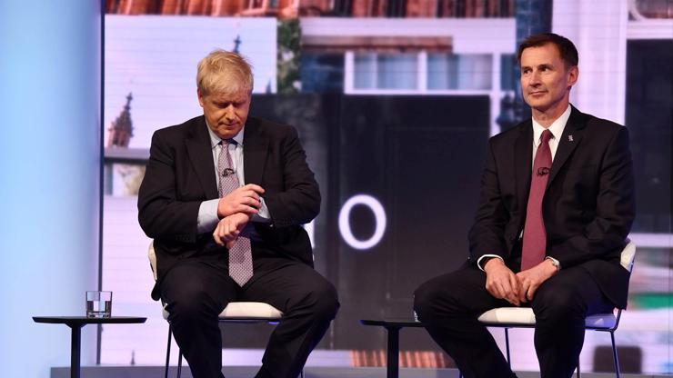 İngiltere’de başbakanlık arayışında Boris Johnsonın liderliği sürüyor