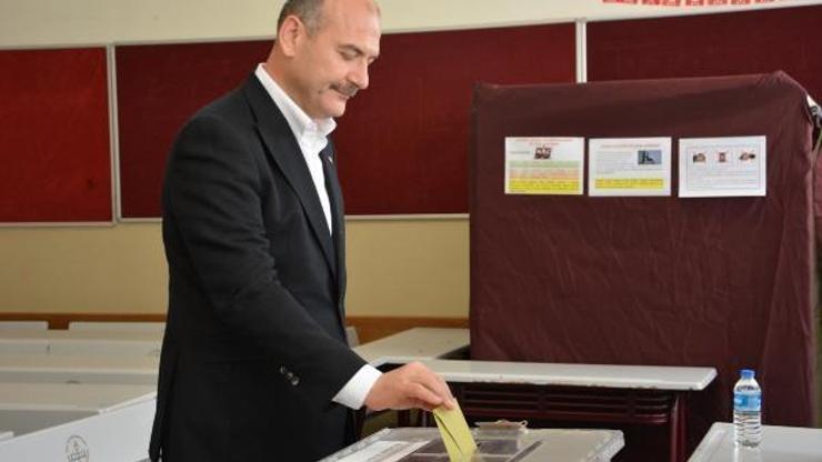 İçişleri Bakanı Soylu oyunu kullandı